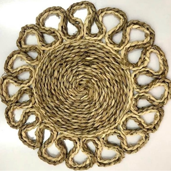 Set of 8 Boho Flower Seagrass & Corn Husk Placemats - Picture 5 of 7